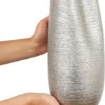 Dekorative Vase Metall Look Silber 32 cm – Moderne Tischvase aus Feinsteinzeug
