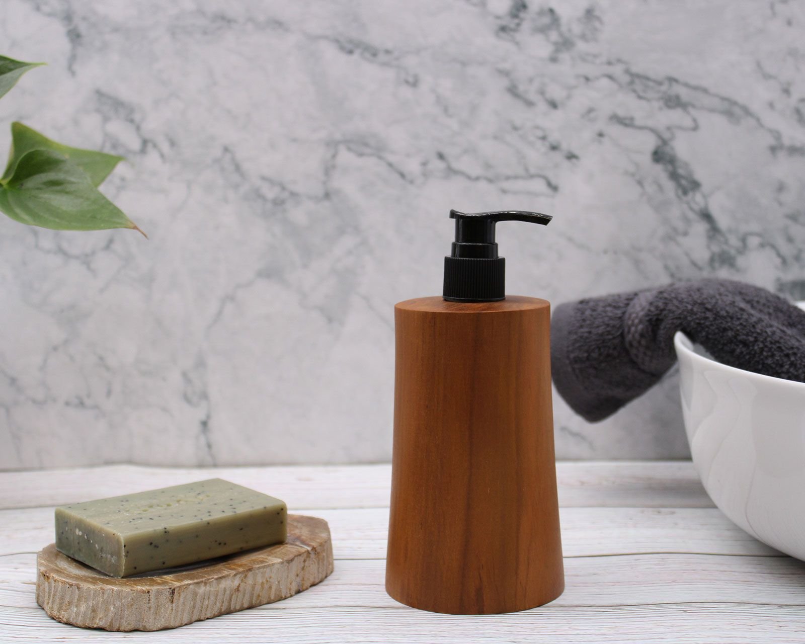 bG9jYWw6Ly9tZWRpYS85Sy9FQy82MFIzMEMxRzZSVjNFQzlLLzg1MWVjNDZmLmpwZWc.jpg Natural Teakwood Soap Dispencer - Taper