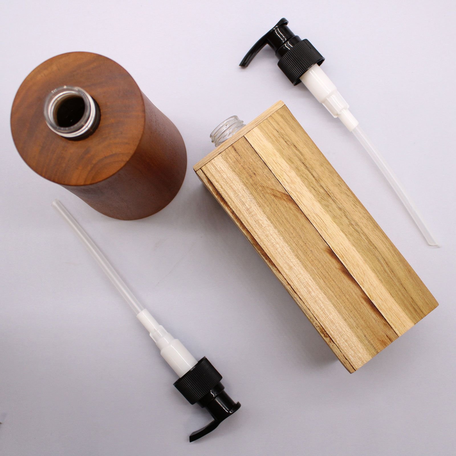 bG9jYWw6Ly9tZWRpYS85Ti9DRS82MFIzMEMxRzZSVjNDRTlOLzY4ZGNiMjAxLmpwZWc.jpg Natural Teakwood Soap Dispencer - Square