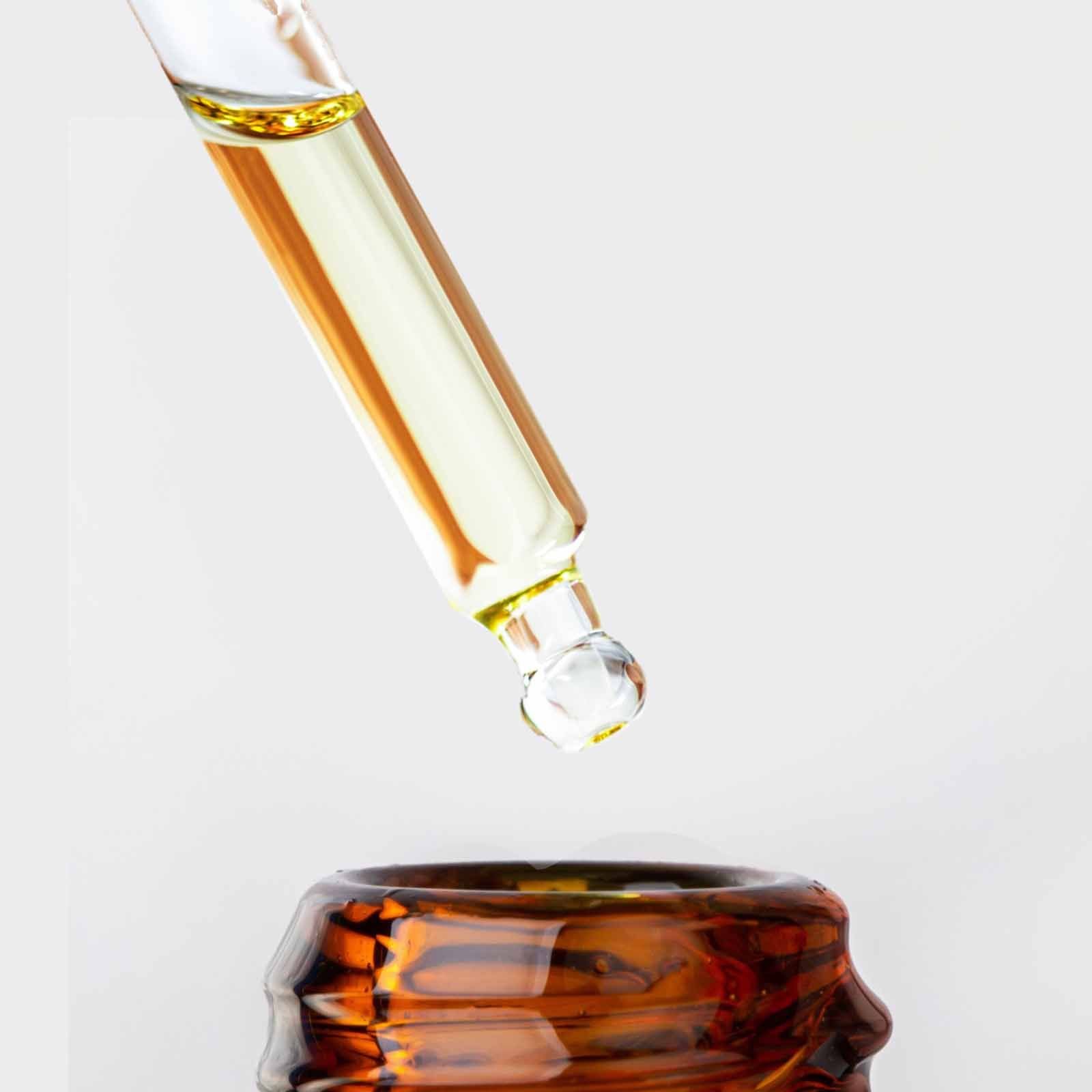 bG9jYWw6Ly9tZWRpYS85Ti9HQy82MFIzMEMxRzZSVDNHQzlOL2JlNmZiNzE0LmpwZWc-2.jpg Vitamin C Face Serum