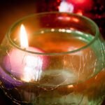 Schwimmkerzen Lavendel – Kleine Floating Kerzen für Deko & Hochzeit ca. 4 x 4 x 2.5 cm