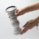 Kerzenständer Mangoholz weiß vintage – Klassischer Kerzenhalter 23×10 cm Small