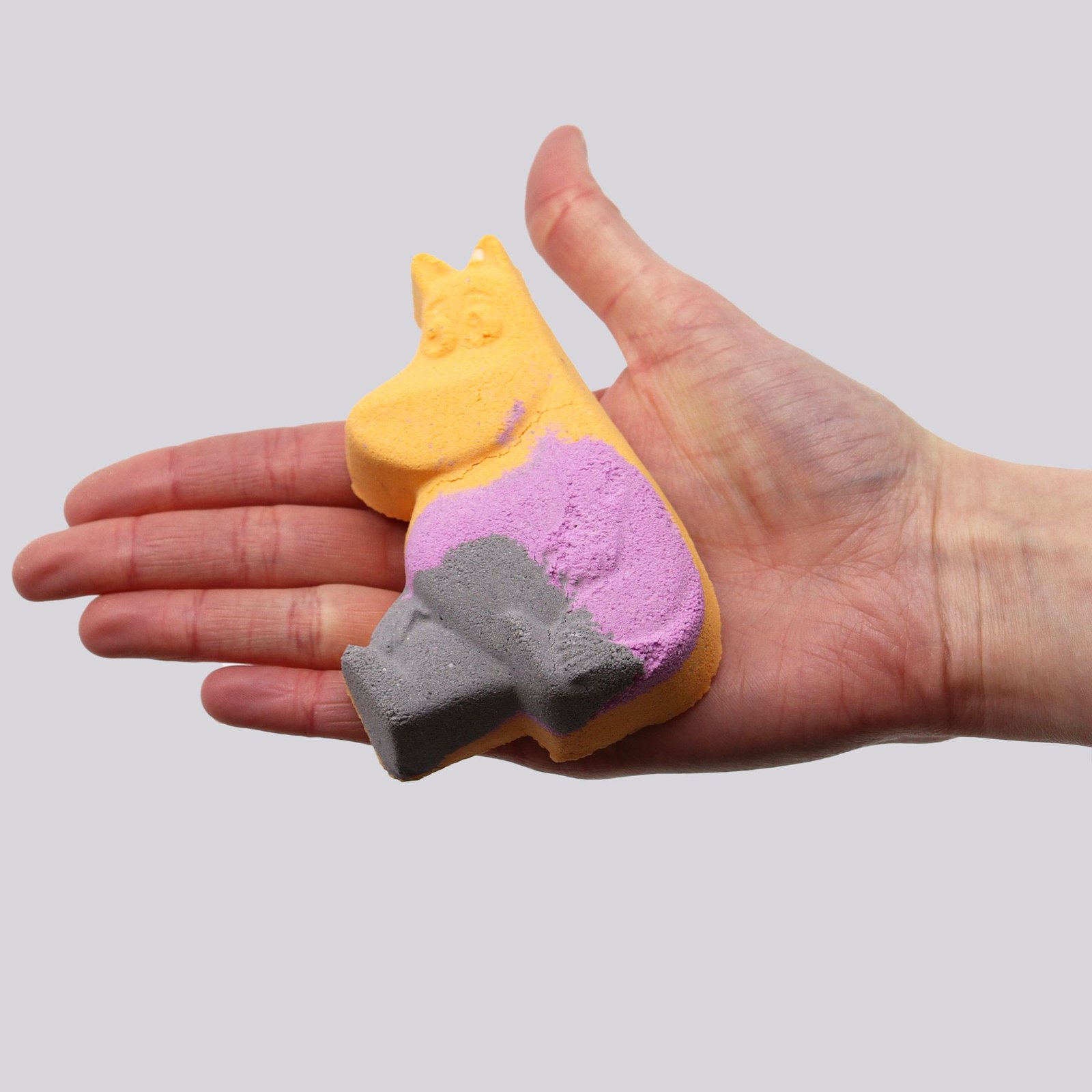 bG9jYWw6Ly9tZWRpYS8xUC82Qy82MFIzMEMxRzZSVzM2QzFQLzQ3YjEyNmI0LmpwZWc.jpg Hippo Bathbomb 85g - Citrus Crush