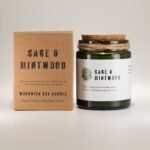 Sojawachs Duftkerze Sage Mintwood – 200g ca. 26h Brenndauer 9x7 cm Woodwick Kerze im Glas