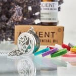 Aromatherapy Jewellery Necklace - Music Notes 25mm – Matvana Aromatherapy Jewellery Necklace - Music Notes 25mm