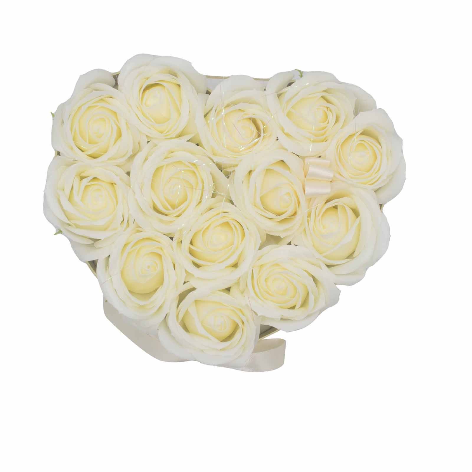 bG9jYWw6Ly9tZWRpYS9IUS9BRC82MFIzMEMxRzZSVDNBREhRL2I2YTBiMGYzLmpwZWc.jpg Soap Flower Gift Bouquet - 13 Cream Roses - Heart