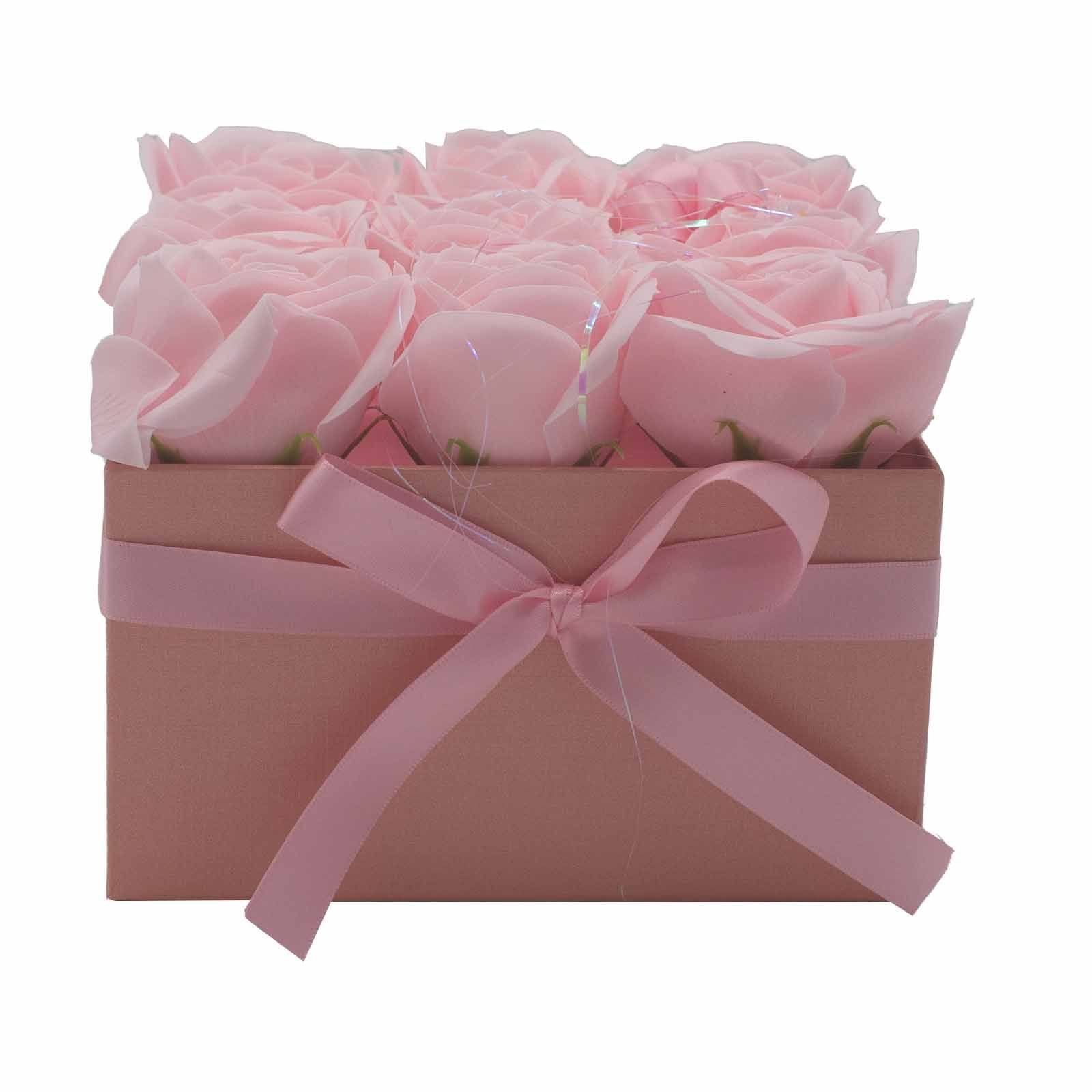 bG9jYWw6Ly9tZWRpYS9IUi9BQy82MFIzMEMxRzZSVDNBQ0hSLzNiODQzZGNlLmpwZWc.jpg Soap Flower Gift Bouquet - 9 Pink Roses - Square