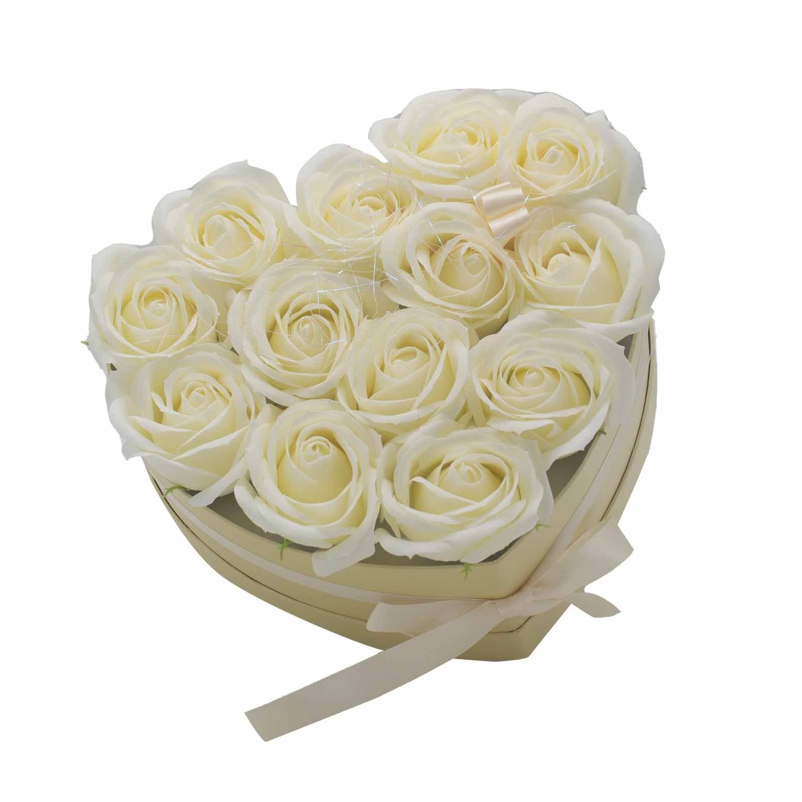 bG9jYWw6Ly9tZWRpYS9IUi9BRC82MFIzMEMxRzZSVDNBREhSL2I1NmQ4NDhlLmpwZWc.jpg Soap Flower Gift Bouquet - 13 Cream Roses - Heart