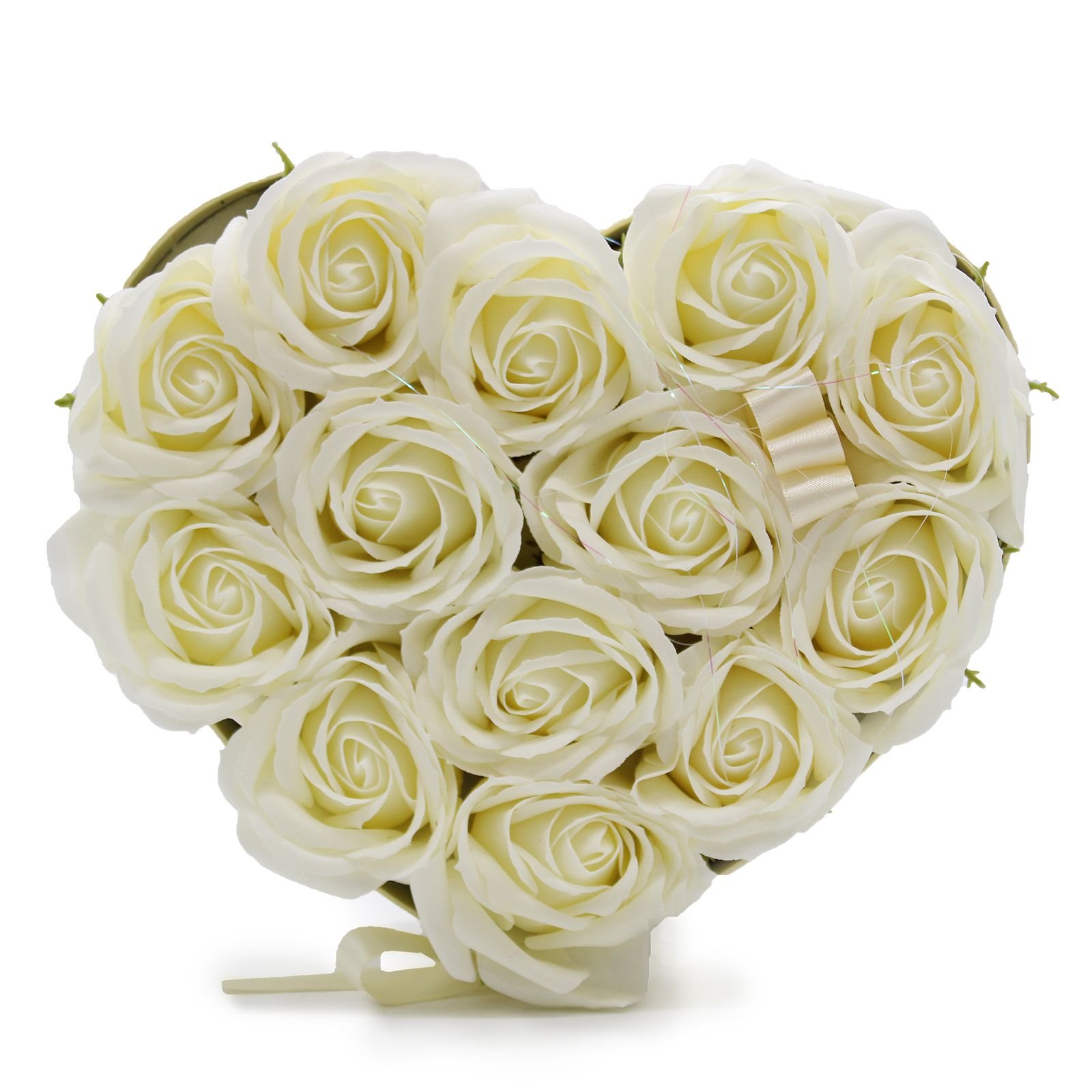 bG9jYWw6Ly9tZWRpYS9IUy9BRC82MFIzMEMxRzZSVDNBREhTLzBlMTY0ODdjLmpwZWc.jpg Soap Flower Gift Bouquet - 13 Cream Roses - Heart