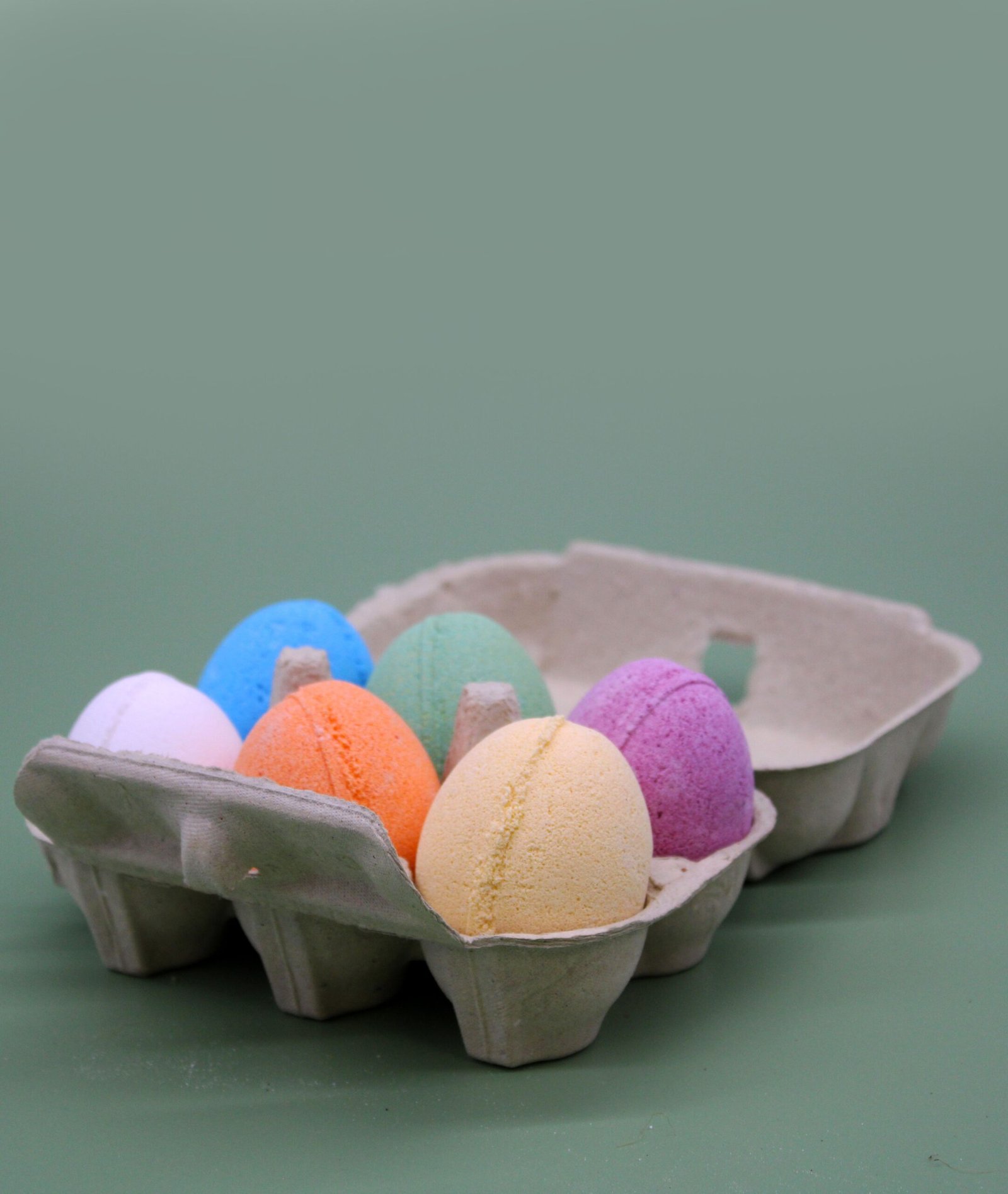 bG9jYWw6Ly9tZWRpYS9TSC8wRC82MFIzMEMxRzcwUkswRFNILzY0Y2MwNzgyLmpwZWc.jpg Bath Eggs - Mixed Tray