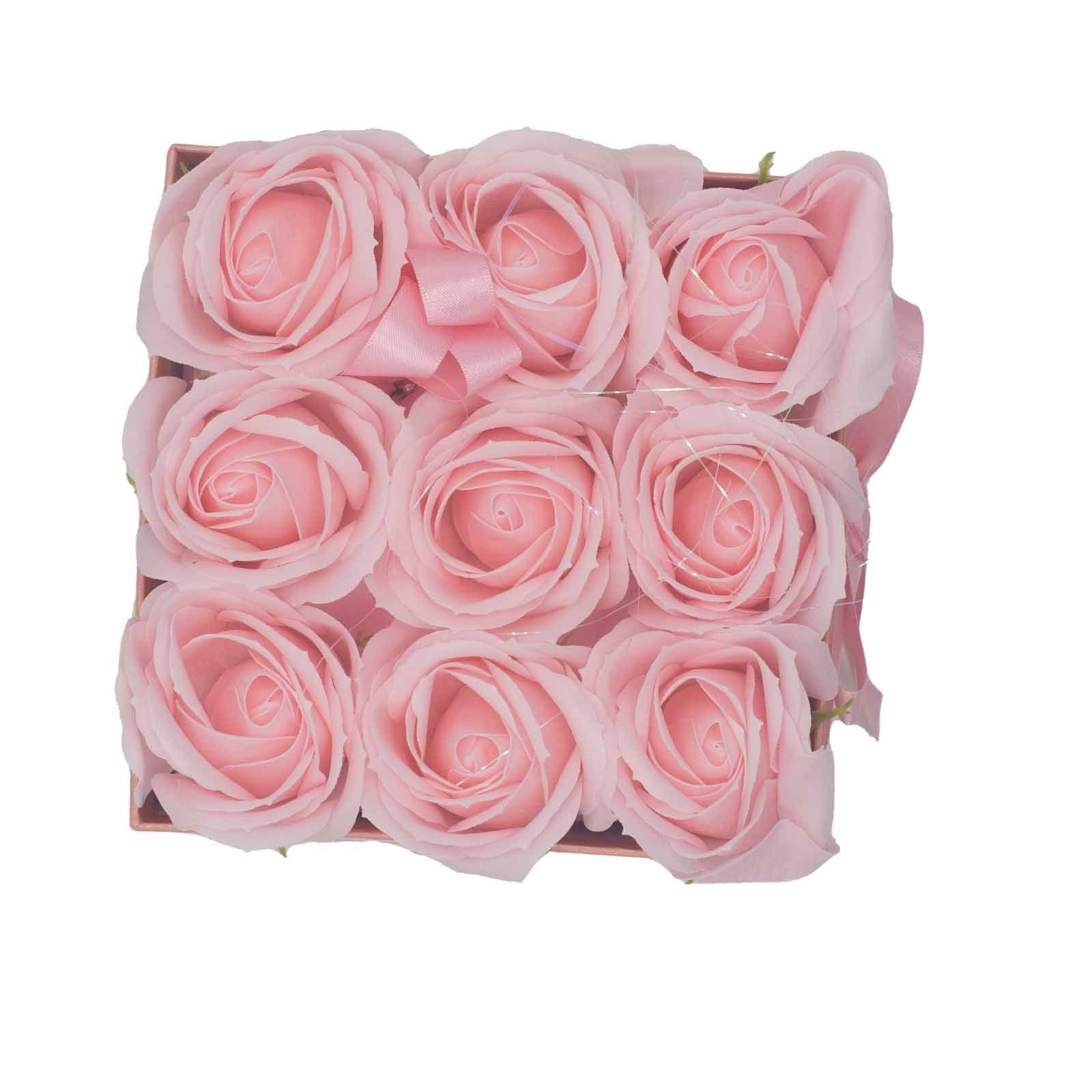 bG9jYWw6Ly9tZWRpYS9TSC9BQy82MFIzMEMxRzZSVDNBQ1NIL2ZmNWM5M2U1LmpwZWc.jpg Soap Flower Gift Bouquet - 9 Pink Roses - Square