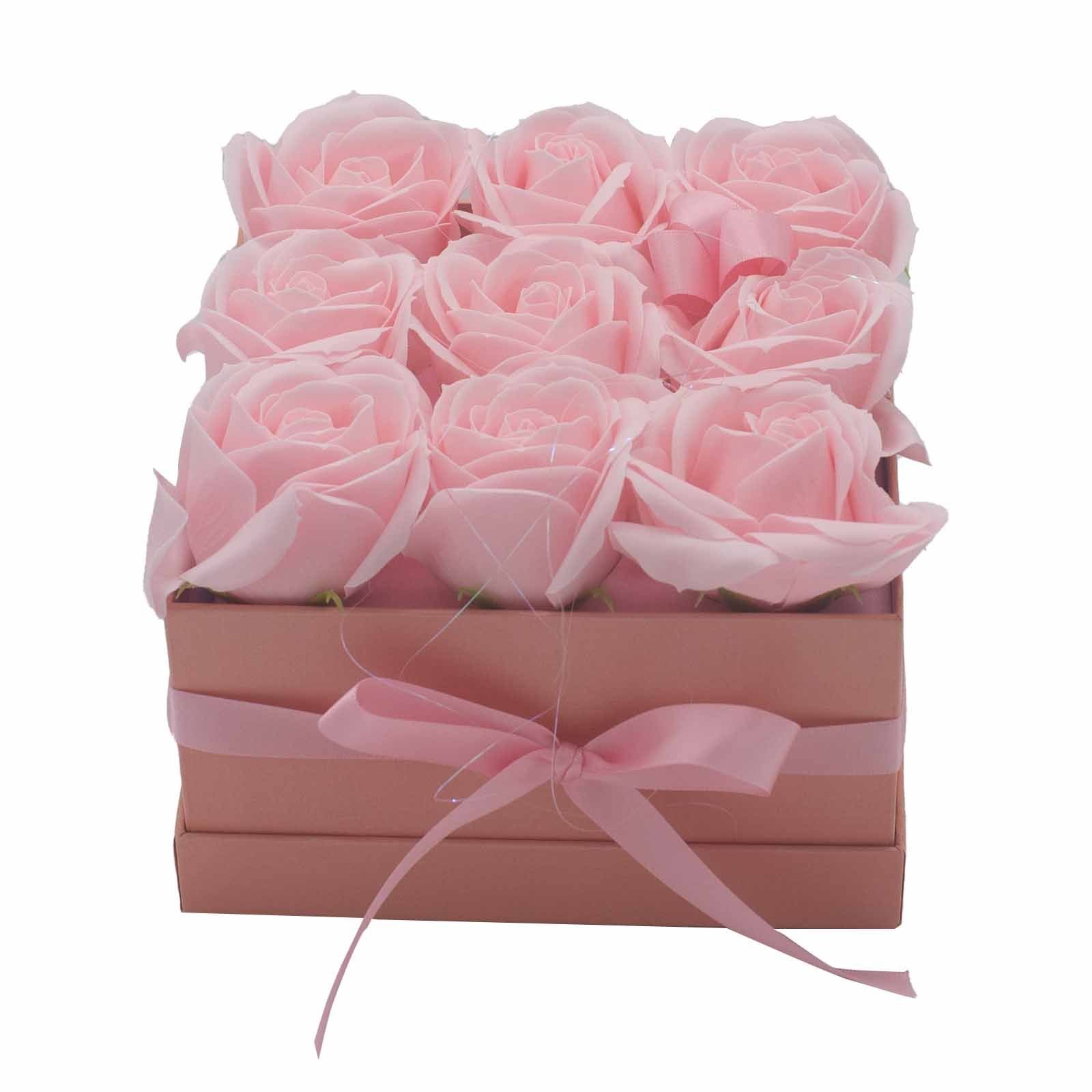 bG9jYWw6Ly9tZWRpYS9TSi9BQy82MFIzMEMxRzZSVDNBQ1NKL2RlOGRiOTkxLmpwZWc.jpg Soap Flower Gift Bouquet - 9 Pink Roses - Square