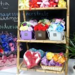 Seifenblumen Set Herzbox Rosen Rot – 3er Geschenkset mit Duft Rosenblüten für Bad & Geschenkideen