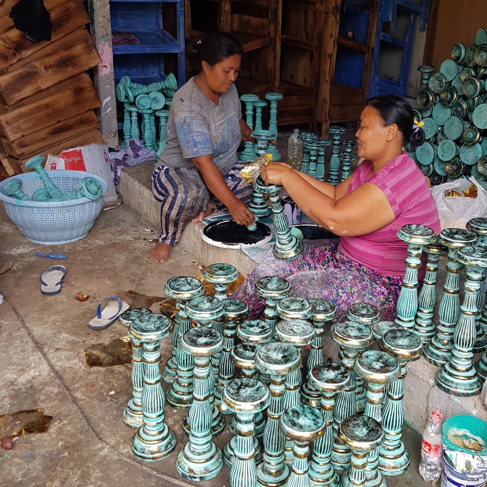 Kerzenständer Türkis Gold – Eleganter Vintage Kerzenhalter aus Holz für stilvolle Dekoration & Wohnräume, ca. 12 x 12 x 34 cm